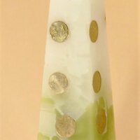 Geldkerze mit Geldeinlage Obelisk 25cm / elfenbein-olive