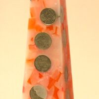 Geldkerze mit Geldeinlage Obelisk 25cm / Terrazzo-orange
