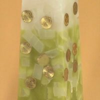 Geldkerze mit Geldeinlage Obelisk 35cm / Farbverlauf elfenbein-olive