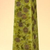 Geldkerze mit Geldeinlage Obelisk 35cm / Terrazzo-olive