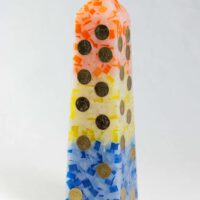 Geldkerze mit Geldeinlage Obelisk 35cm / Terrazzo orange-gelb-blau