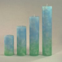 Stumpenkerze rund 5cm / Farbverlauf hellblau-hellgrün