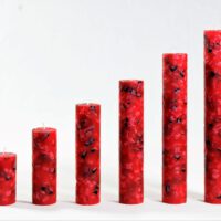 Stumpenkerze rund 5cm / Terrazzo rot-schwarz-gescheckt