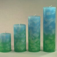 Stumpenkerze rund 7cm / Farbverlauf hellblau-hellgrün